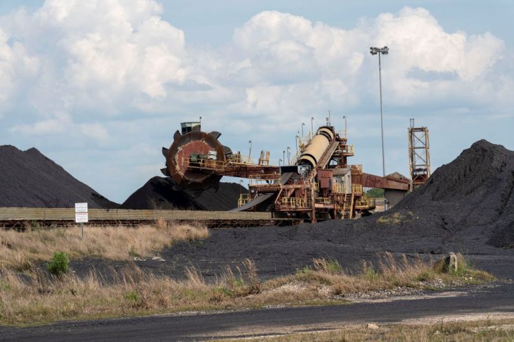 "10년만에 최악의 전력난"…中, 석탄 공급난에 비상조치 확산