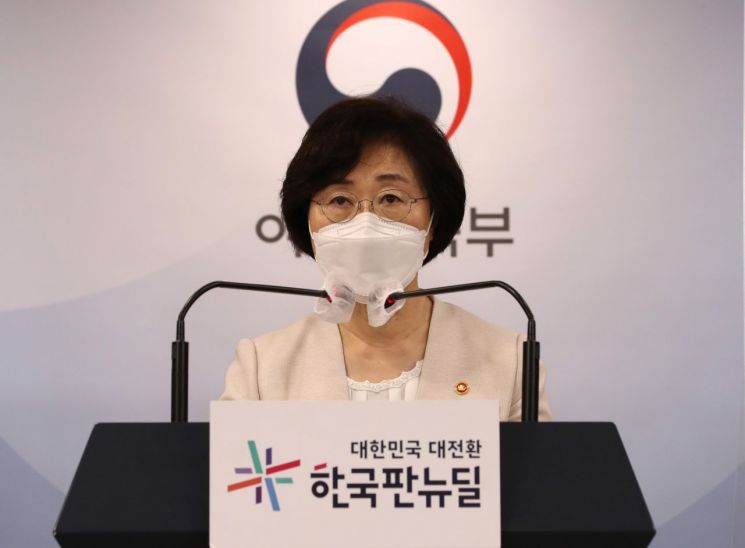 정영애 여성가족부 장관./사진=연합뉴스