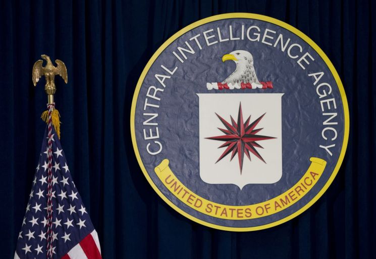 중국군, CIA 중국조직 신설에 "적대적 외국세력…인민의 전쟁 필요"