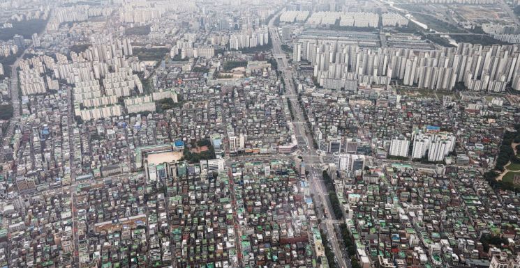 좁혀지지 않는 매도-매수 호가 갭…서울 아파트 매물 쌓여간다