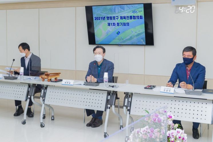 [포토] 금천구, 26살 청년이 되다