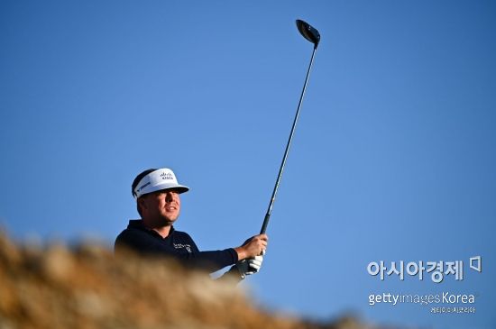 김성현, 공동 2위 도약 "9언더파 봤어?"…미첼 ‘5타 차 선두’