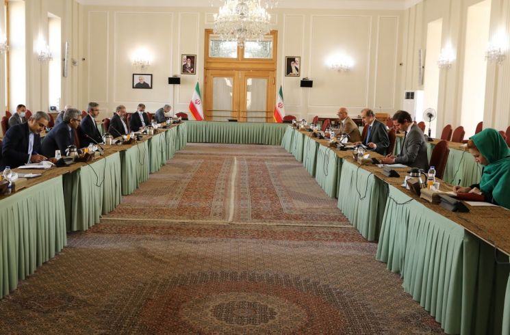 이란 핵 협상…21일 '4+1그룹'과 재개