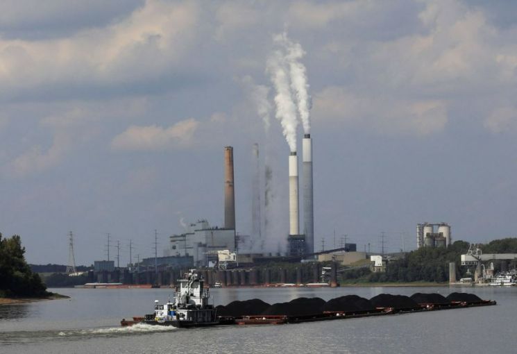 美, 에너지 대란 여파로 석탄발전 7년 만에 첫 증가 