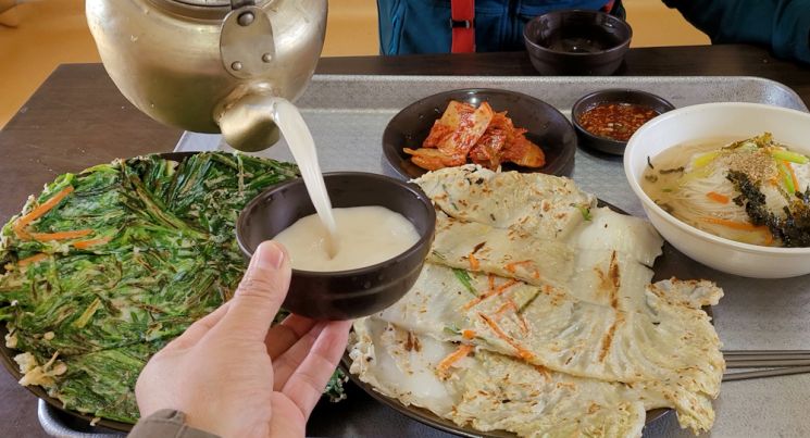 [조용준의 여행만리]삼강나루 옛이야기 안주 삼아 막걸리 한 잔 하겠소?