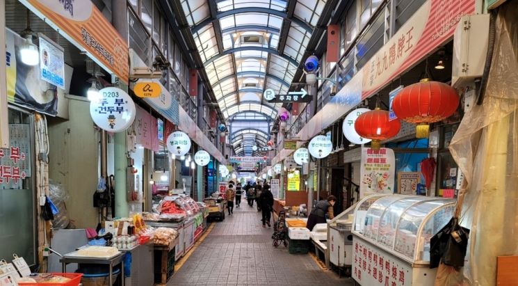서울시, 전통시장에 안심콜 도입·선별검사소 운영…코로나 확산 막는다