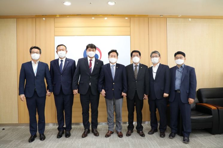 "껍데기는 가라!" 실질적 입법 권한 요구, 창원 등 전국 4개 '특례시의회' 의장단 행안부 방문