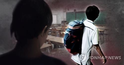 "대입 수능 앞둔 모범생…" '불법촬영·지인능욕' 고3, 소년부 송치