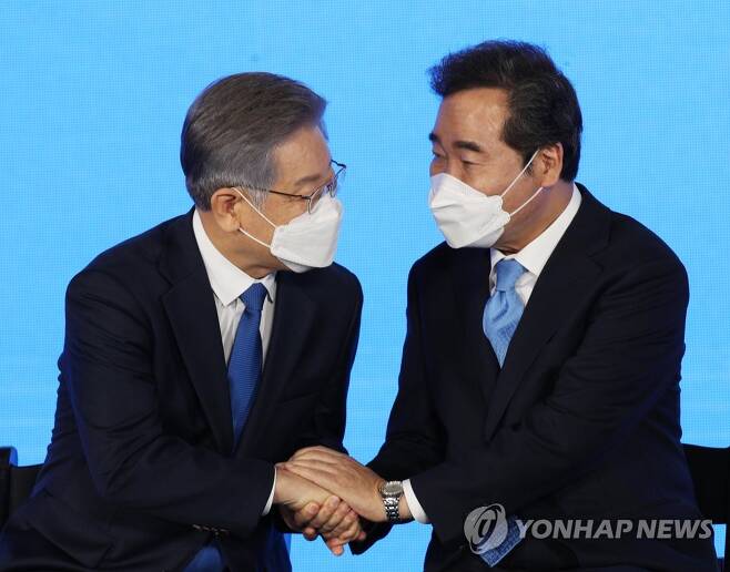 이낙연 “정권재창출에 작은 힘 보태겠다”..이재명 “부족한 부분 대표에게 채우겠다”