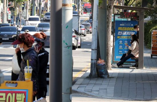 “점심 장사 다 망쳤다” KT 인터넷 장애에 곳곳에서 피해 속출