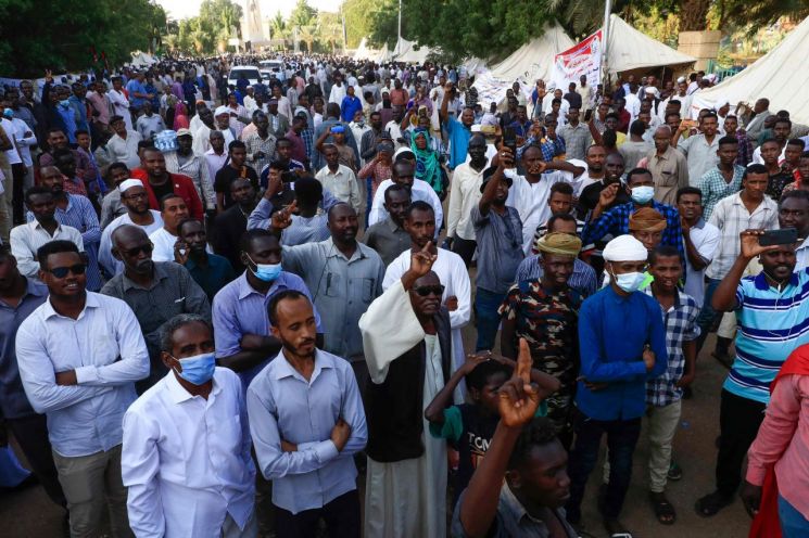 아프리카 수단서 쿠데타…주요 각료 등 억류 상태