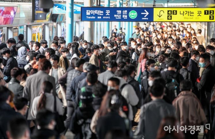 서울은 ‘꽉꽉’ 지방은 ‘텅텅’ … 두려운 일상의 ‘인구 과밀’ 