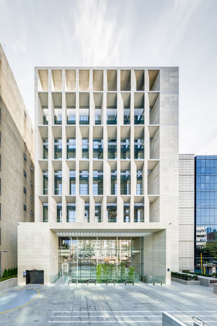 오늘도 강남서 자라고 있는 유니콘의 꿈