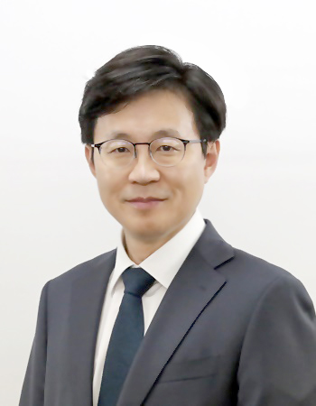 전남대 윤경철 교수. 사진=전남대학교 제공