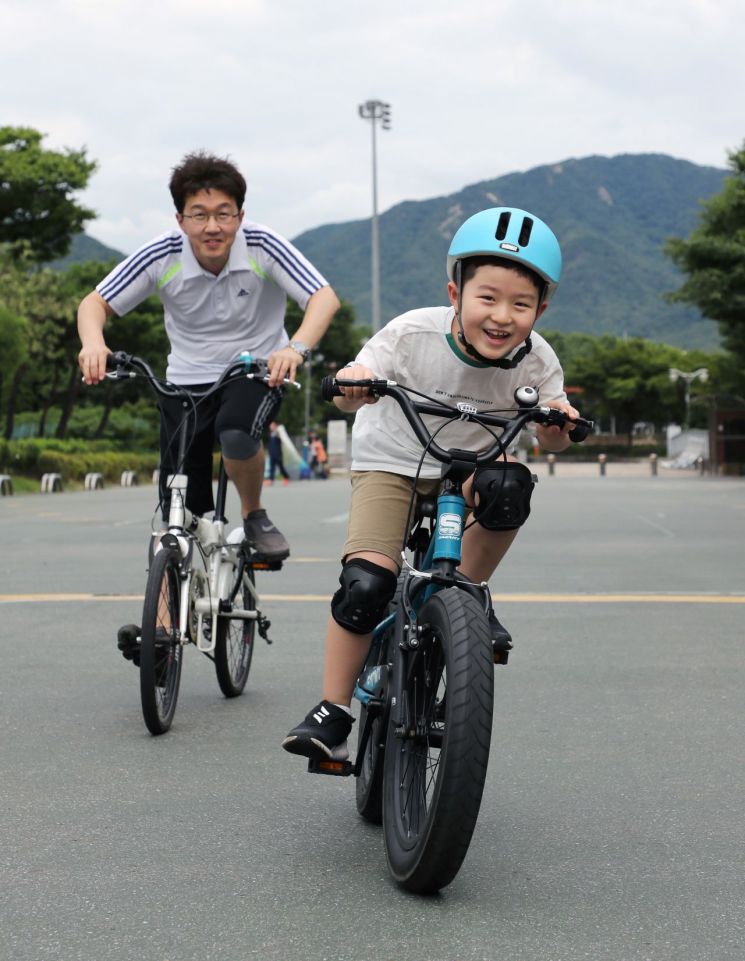 제1회 행복한 아버지 사진 공모전 2등 수상작