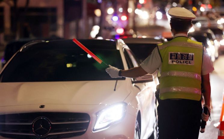 현직 경찰관 음주운전 후 도주 시도