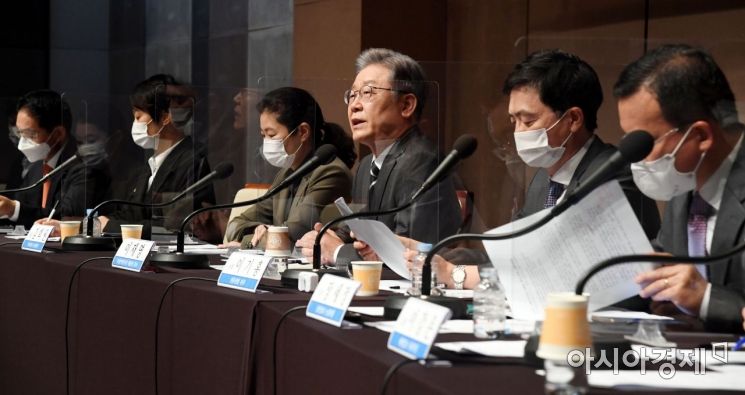 이재명 더불어민주당 대통령 후보가 10일 서울 중구 프레스센터에서 열린 관훈토론회에 참석, 발언을 하고 있다./국회사진기자단