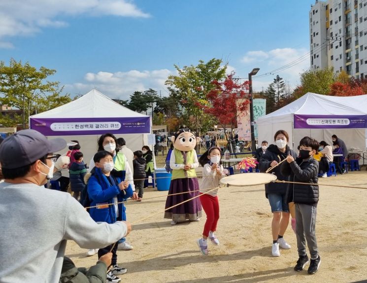 [포토]서울 강서·광진·양천·금천·종로구 등 제설대책본부 24시간 비상근무체제 돌입