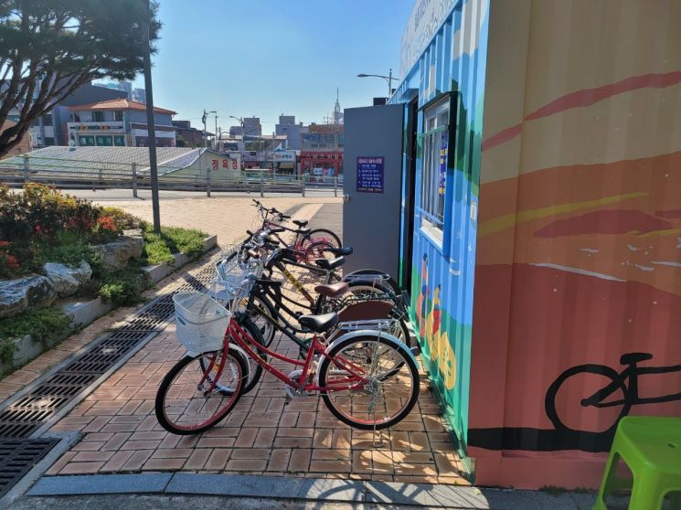 Wanju-gun Urban Regeneration Support Center Operates Bicycle Rental Station in Bongdong-eup