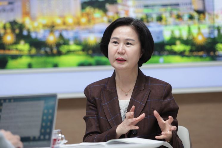  [인터뷰]김수영 양천구청장 “가로등 활용 전기충전시스템 구축 탄소중립 실천”