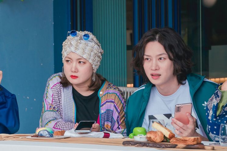 [인터뷰①] 정주행 없는 '신세계로부터', PD가 밝힌 '2회 격주 공개'