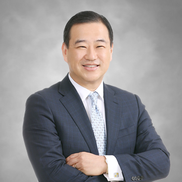 "초핵심 인재 확보하라" … 신동빈 회장 특명에 외부인사 대거 기용(종합2보)