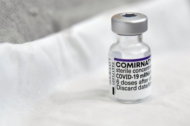 제약업계, 오미크론 맞춤형 백신 개발 나선다