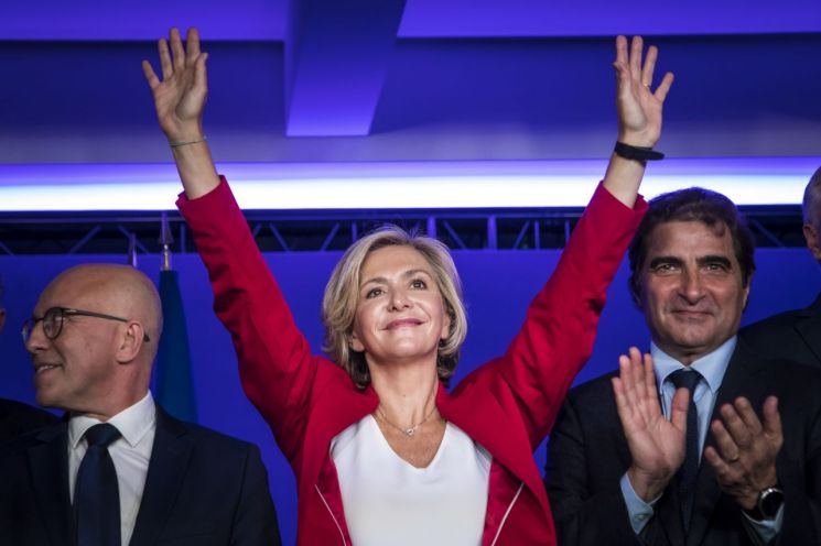 프랑스 공화당 사상 첫 여성 대선후보 선출