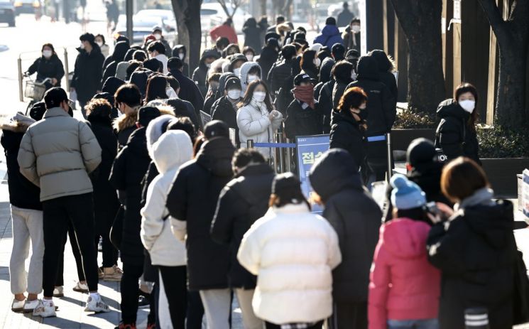 서울서 오후 9시까지 1614명 확진…전날보다 234명 증가