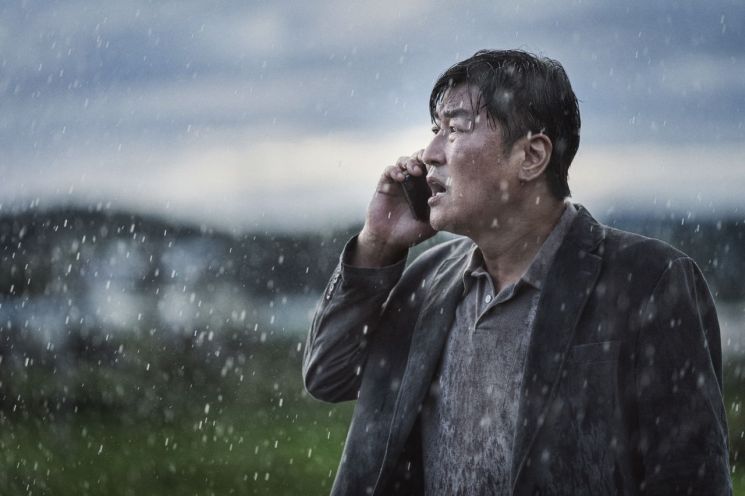 [돋보기] 코로나가 또? 영화계 예의주시…기대작 '비상선언' 연기