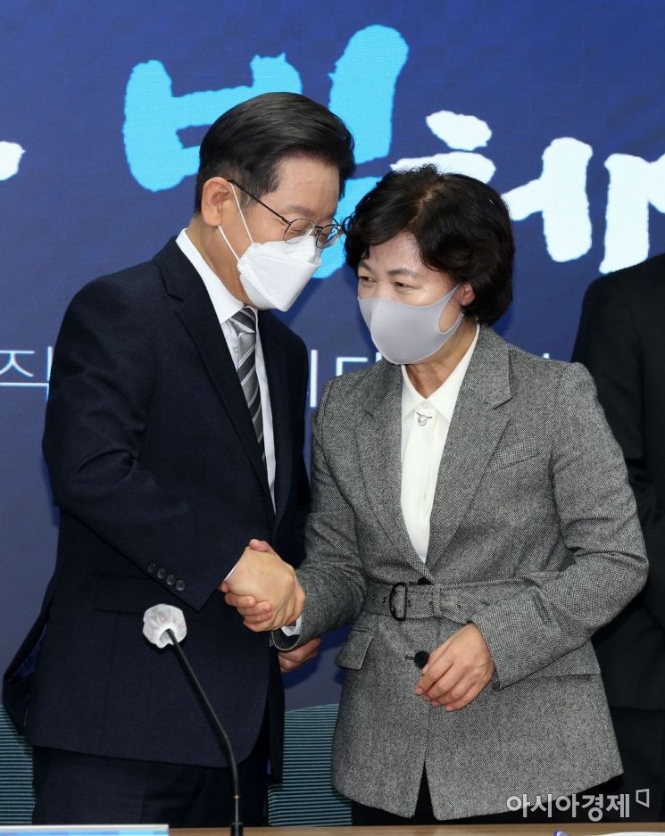 이재명 더불어민주당 대표와 추미애 전 장관./윤동주 기자 doso7@