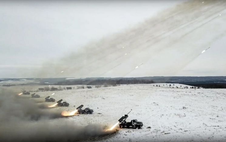 EU 회원국 정상들 "러시아, 우크라이나 군사 공격시 제재"