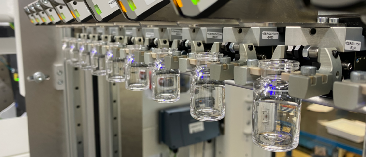 ㈜두산, 의약품 보관용 첨단소재 사업 진출…美업체에 투자