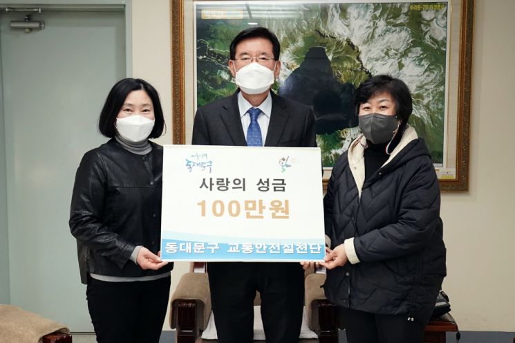 [포토]김부겸 국무총리, 영등포 타임스퀘어 방역현장 점검