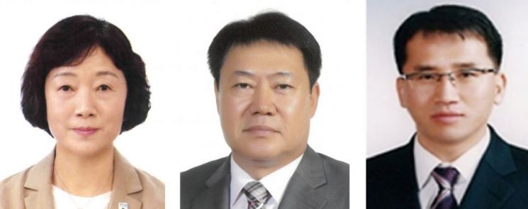 (좌측부터) 신창초 이미라 교장, 광주체육고 김성남 교장, (전)광주시교육청 홍양춘 행정국장. 사진=광주광역시교육청 제공
