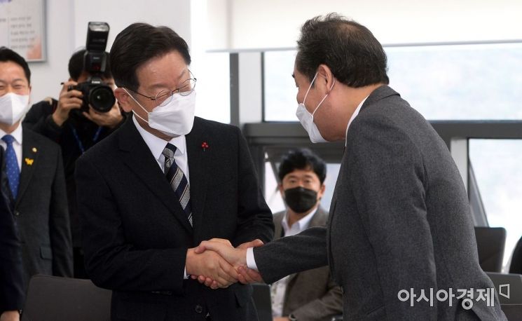 이낙연, 민주당 총괄선대위원장 맡는다…"선거 전면 나설 것"(상보)