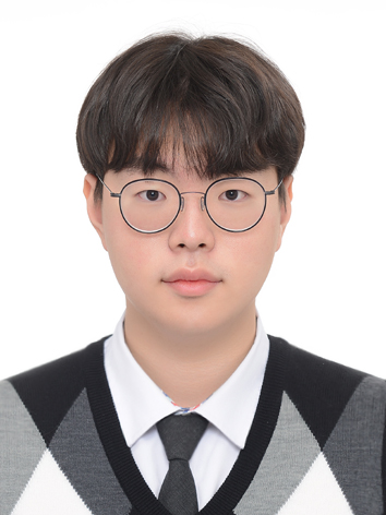 윤준호 학생.