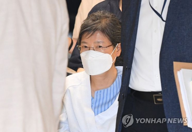 전직 대통령 박근혜씨는 지난달 31일 자정 기준으로 석방됐다. / 사진=연합뉴스