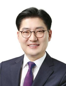 이정훈 강동구청청장 직원 '115억 횡령' 관련 대 국민 사과