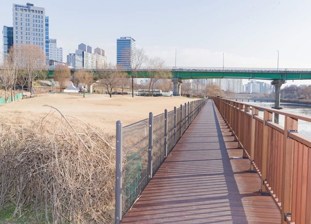 용산구, 이야기가 있는 '용산 QR지도' 제작