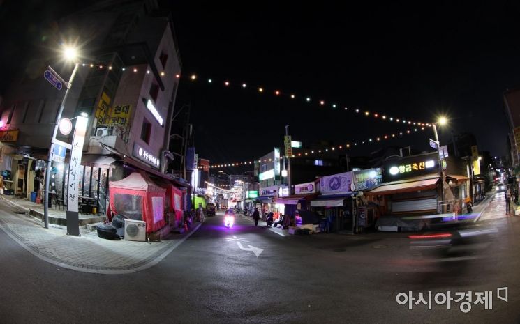 "설 연휴도 장사 물거품"…자영업자들 거센 반발