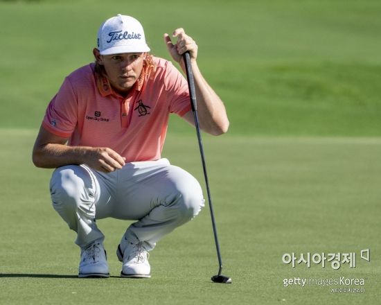 캐머런 스미스가 소니오픈에서 ‘2주 연속 우승’을 노리고 있다.