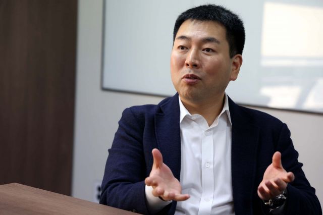 허백영 빗썸 대표가 12일 아시아경제와 인터뷰하고 있다. /문호남 기자 munonam@