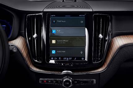 볼보 XC60에 적용된 TMAP인포테인먼트 서비스 실행 화면