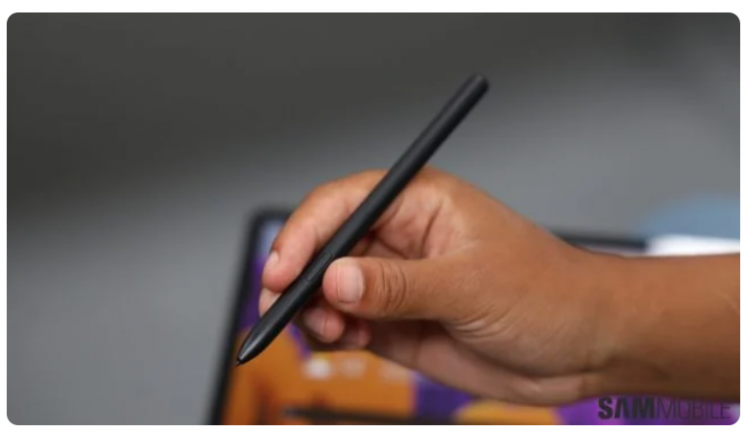 “삼성 '갤럭시 탭S8' S펜, 전작과 동일하다… 사용성은 개선”