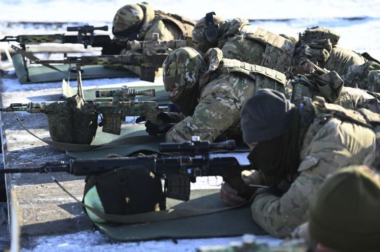 러시아 軍, 우크라 북쪽에도 집결…"내달 10∼20일 벨라루스와 합동훈련"