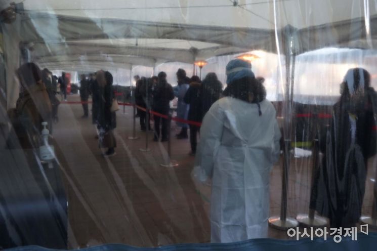 경남 218명 신규 확진…집단감염 여파 이어져