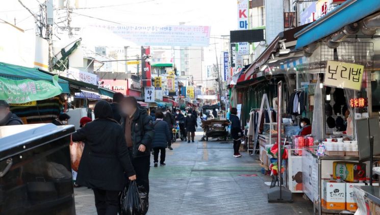 설 연휴 선별진료소 정상 운영 구민 안전 확보 총력...영등포구, 설 종합대책 추진