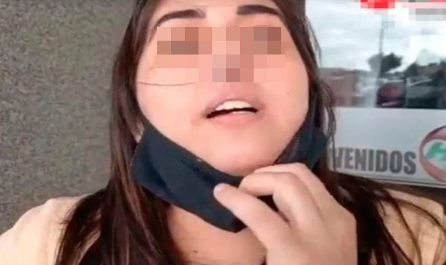 아르헨티나에서 한 여성이 유전자증폭(PCR) 검사로 세균에 감염돼 결국 콧구멍이 하나로 합쳐졌다고 주장했다./사진=Claudia Serran 트위터 캡처