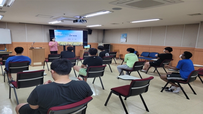 성동구, 중대재해 ‘디지털 안전보건 시스템’ 구축...송파구 상반기 구립어린이집 109개로 늘려     